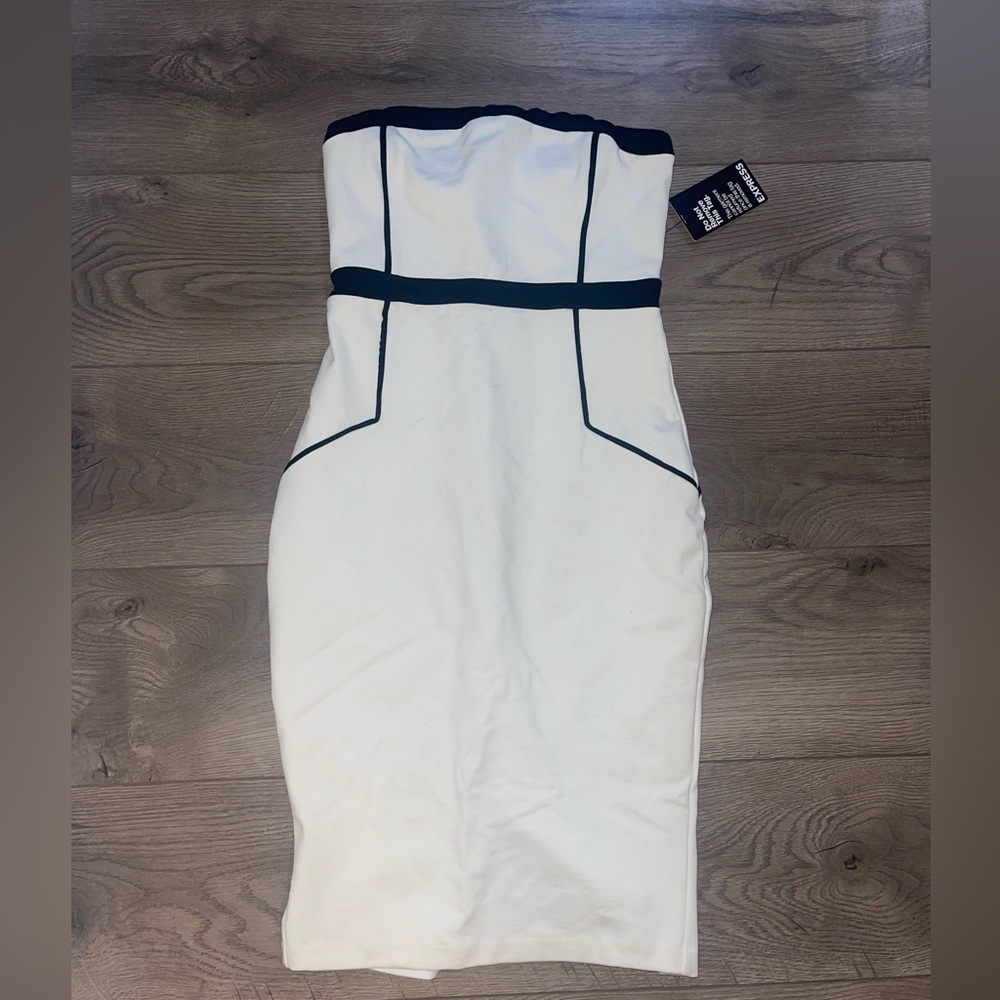 Never worn with tags